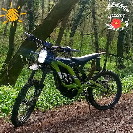 Rezi-dencia Gyógynövényfalu Camping Rezi