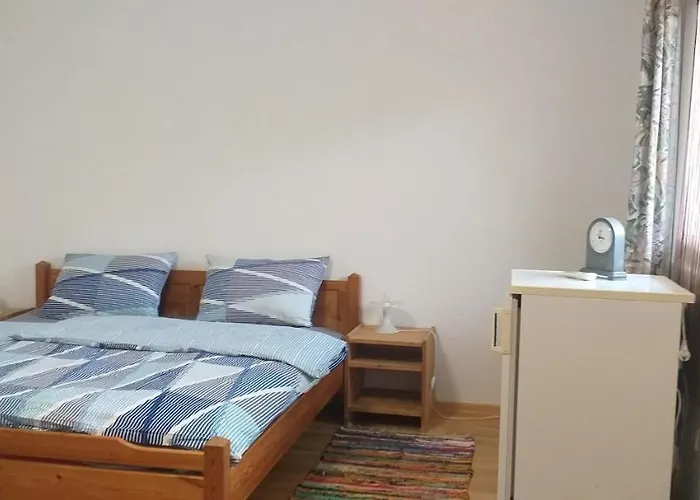 Rezi-dencia Gyogynovenyfalu