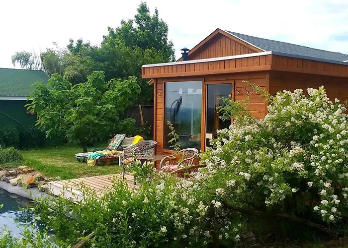 营地 Rezi-dencia Gyogynovenyfalu *