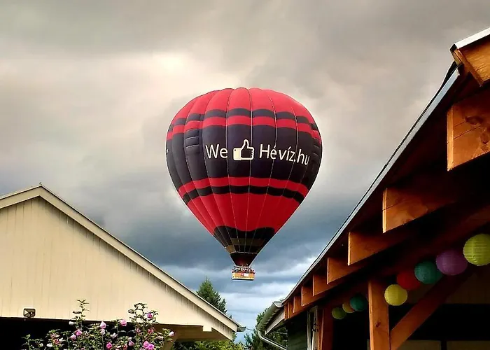 Rezi-dencia Gyogynovenyfalu 营地 Rezi